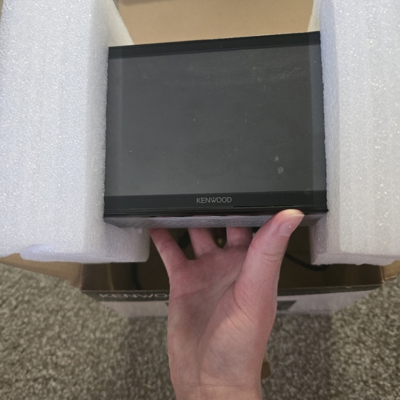 Kenwood Car Stereo - Picture 2 of 3